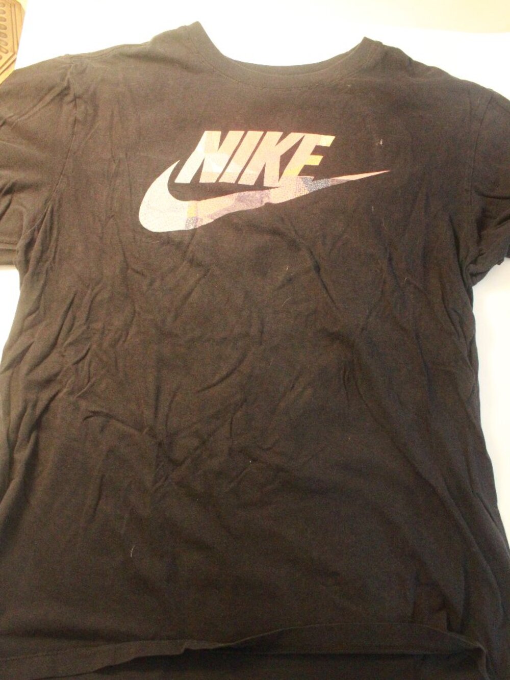 Nike Black White Swoosh Logo Crewneck T-Shirt Size Medium